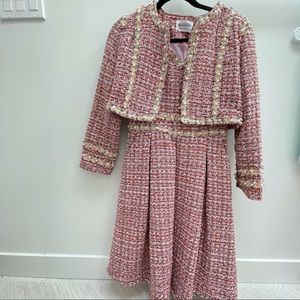 Channel design pearl dress sets